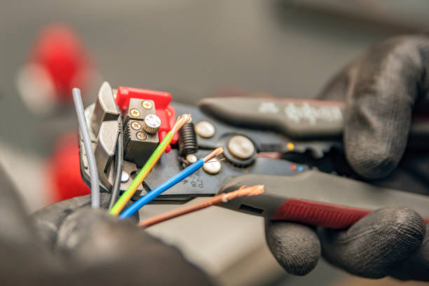 Best Electrician Near Me  in Pontiac, IL