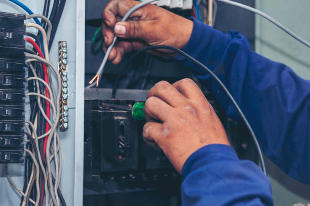 Best 24-Hour Electrician  in Pontiac, IL